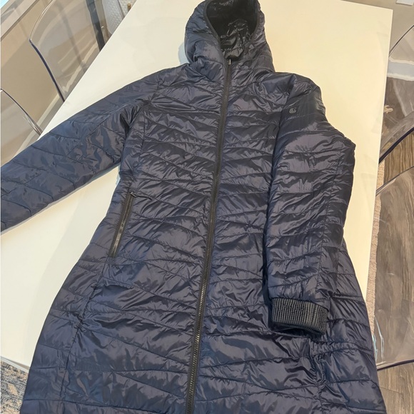 Lole Claudia jacket, reversible, navy blue. Worn a couple times .like new - Picture 2 of 8